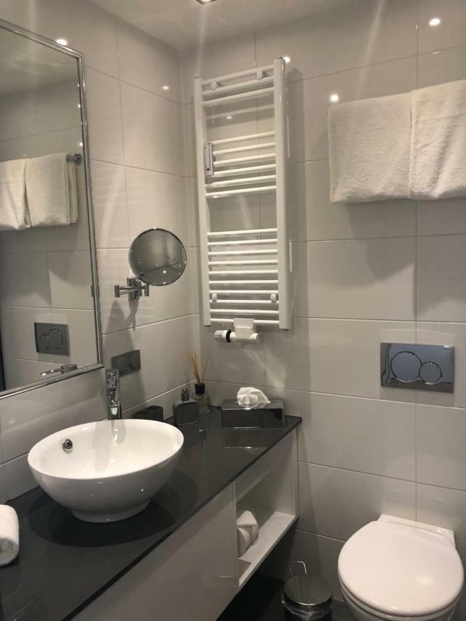Wohnung Edelweiss - Wohnen Auf Zeit - Homeoffice - Nah Am See - Buchbar Ab 28 Naechte Schliersee Kültér fotó